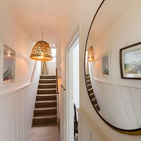 Picturesque Seaside Cottage Next To Viking Bay - Broadstairs Exterior photo