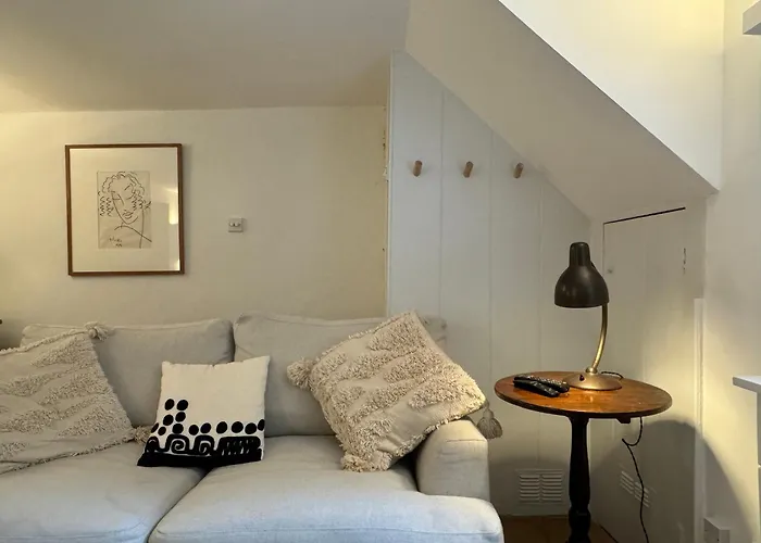 Picturesque Seaside Cottage Next To Viking Bay - Broadstairs