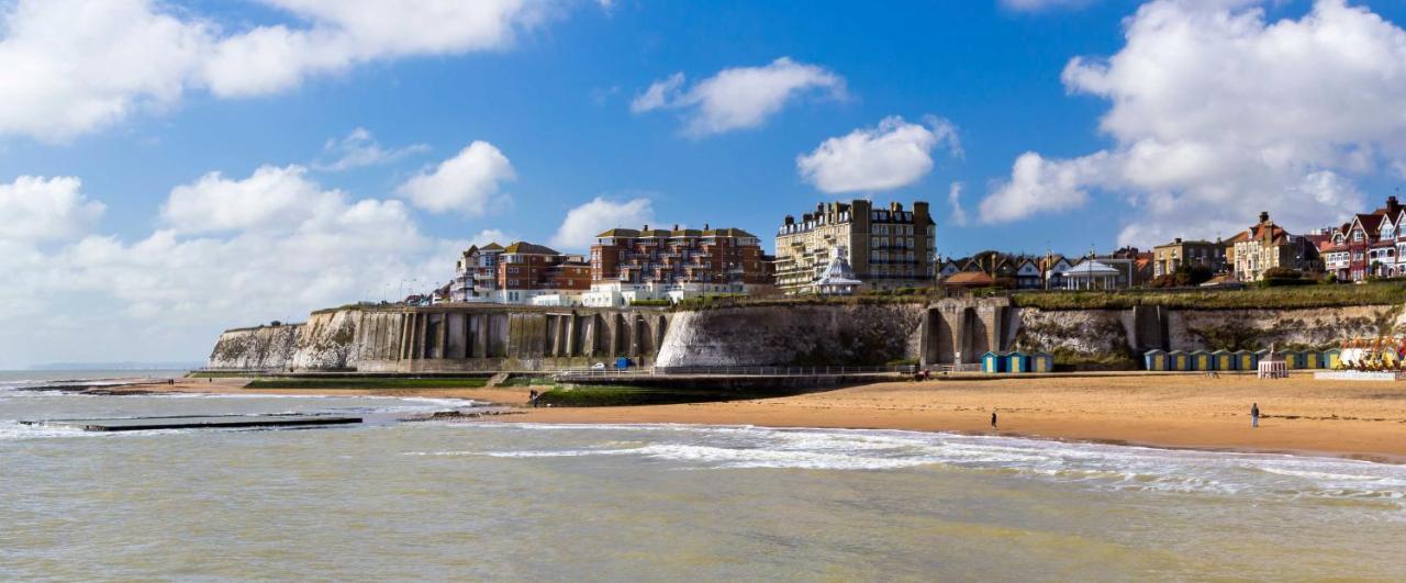 Picturesque Seaside Next To Viking Bay - *